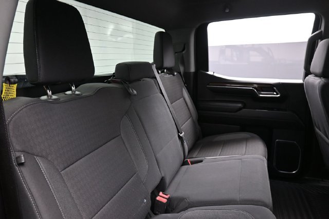 Used 2023 Chevrolet Silverado 1500 LT AWD/4WD image 27
