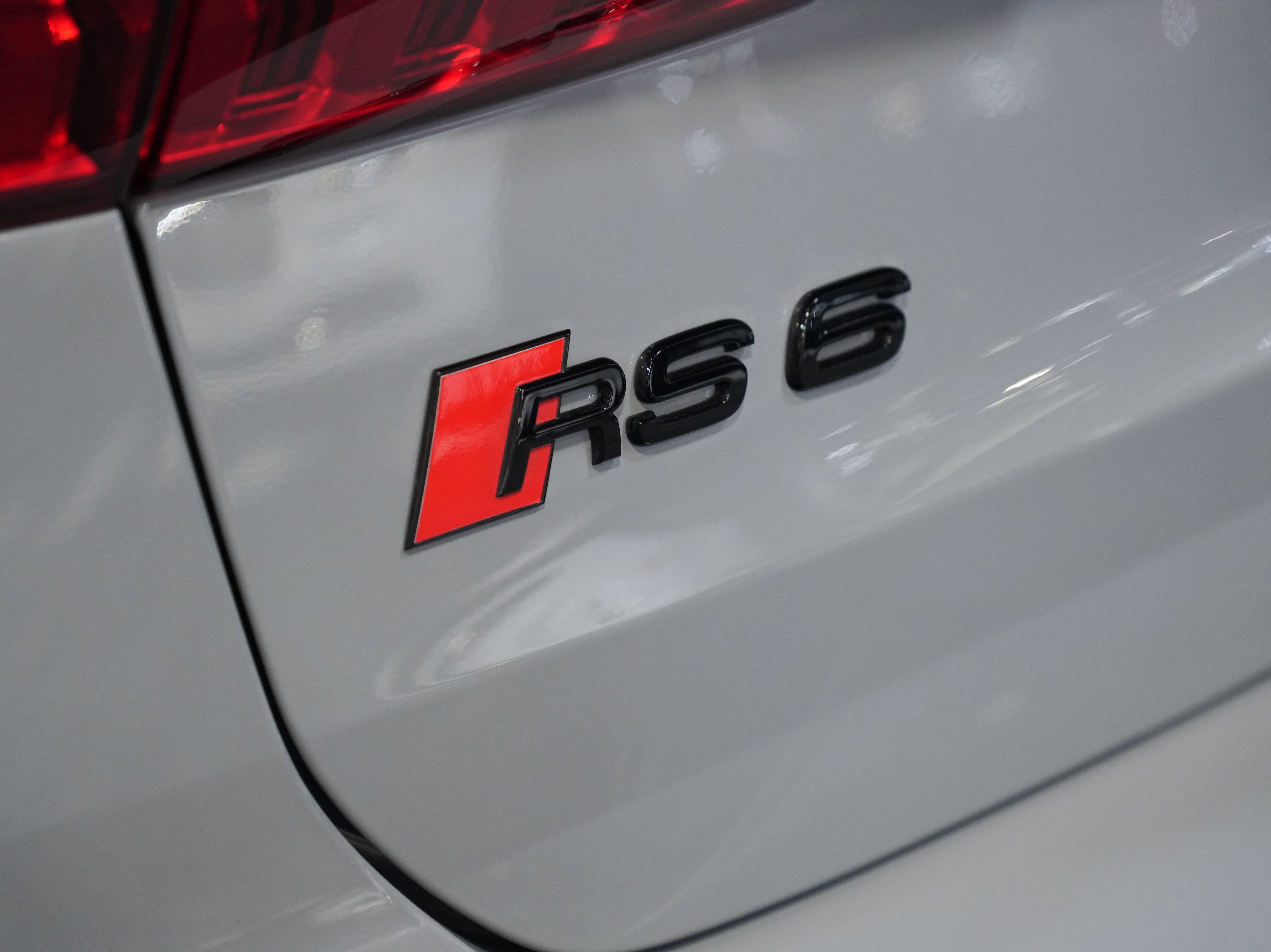 Used 2021 Audi RS 6 image 20