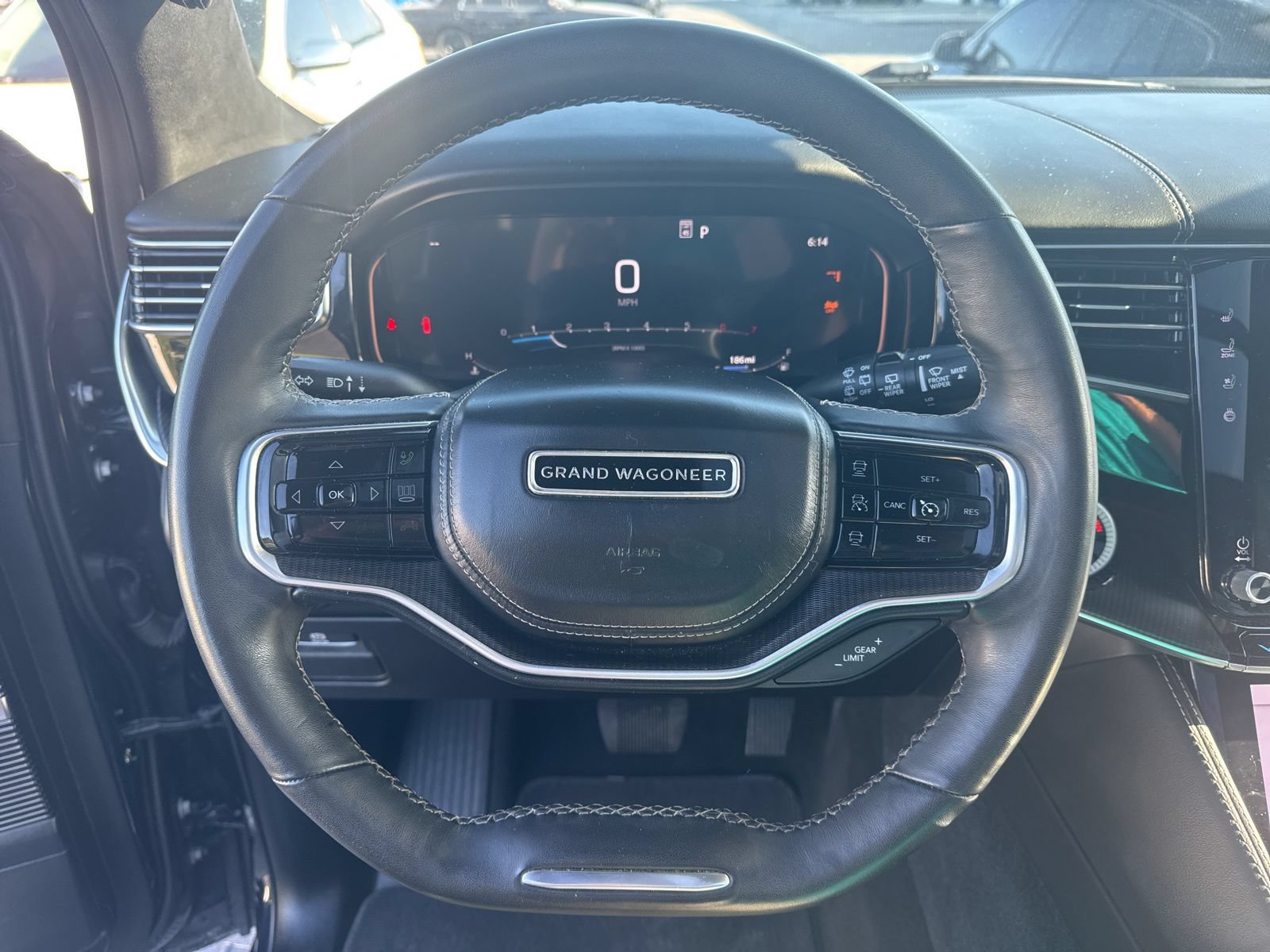 Used 2024 Jeep Grand Wagoneer L Series II w/ Quick Order Packagew 28T AWD/4WD image 28