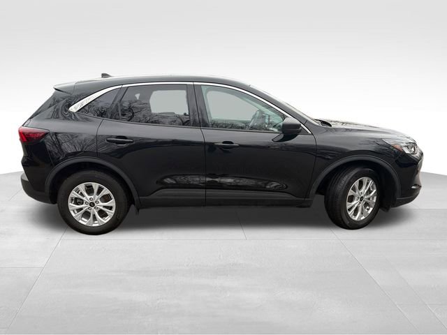Used 2023 Ford Escape Active image 16