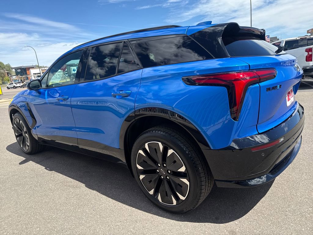 Used 2025 Chevrolet Blazer EV RS image 3