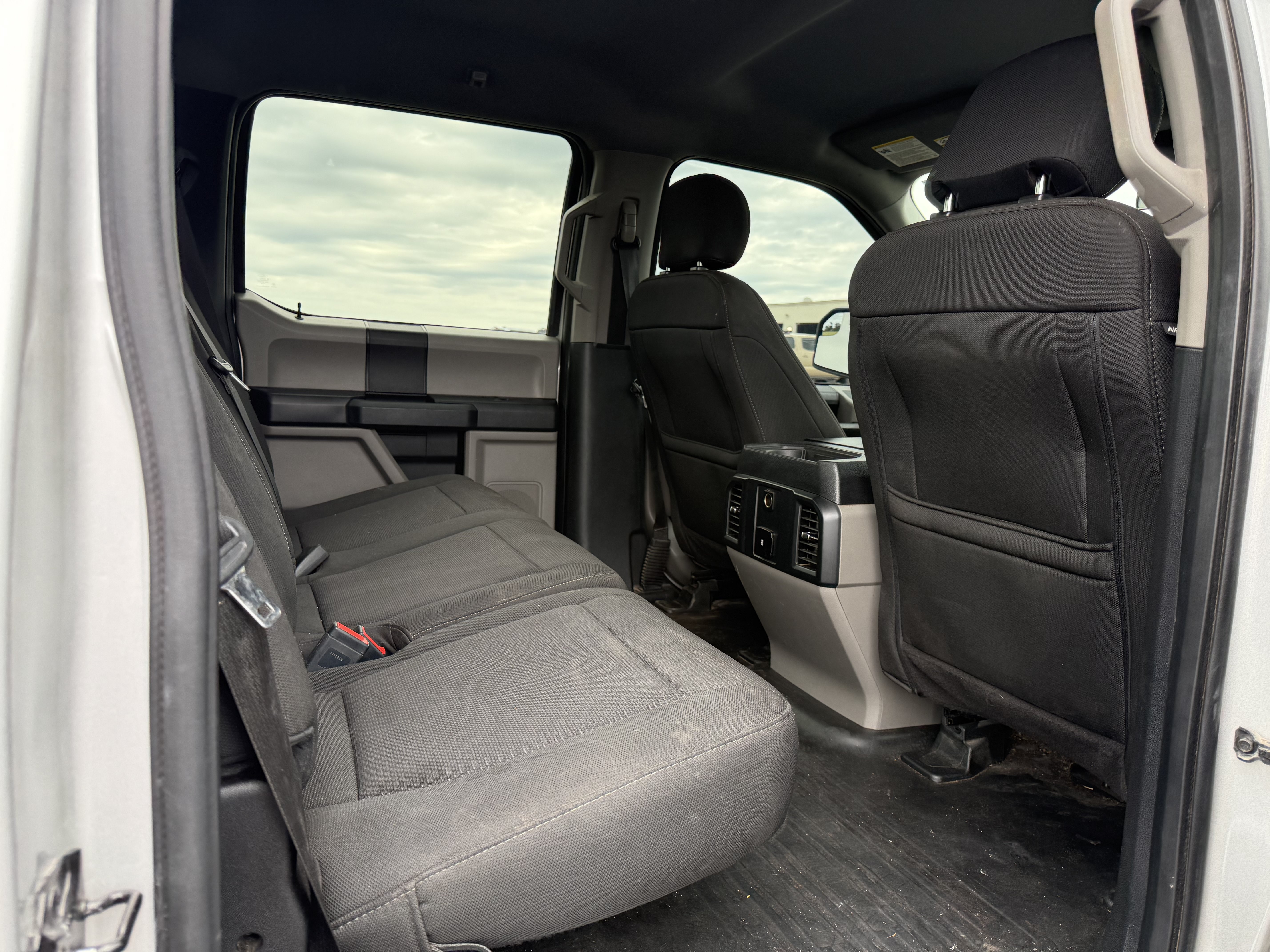 Used 2019 Ford F150 XL w/ Equipment Group 101A Mid AWD/4WD image 8