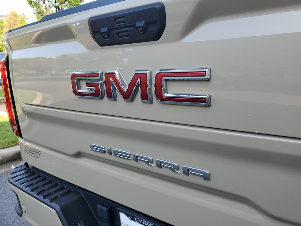 Used 2023 GMC Sierra 1500 AT4X AWD/4WD image 7