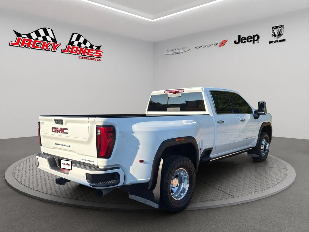 Used 2026 GMC Sierra 3500 Denali w/ Denali Reserve Package AWD/4WD image 11