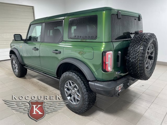 New 2025 Ford Bronco Badlands image 4