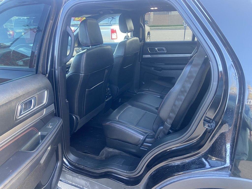 Used 2018 Ford Explorer Sport w/ Equipment Group 401A AWD/4WD image 13