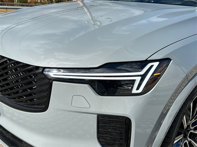 New 2026 Volvo XC90 B6 Ultra w/ Protection Package image 7