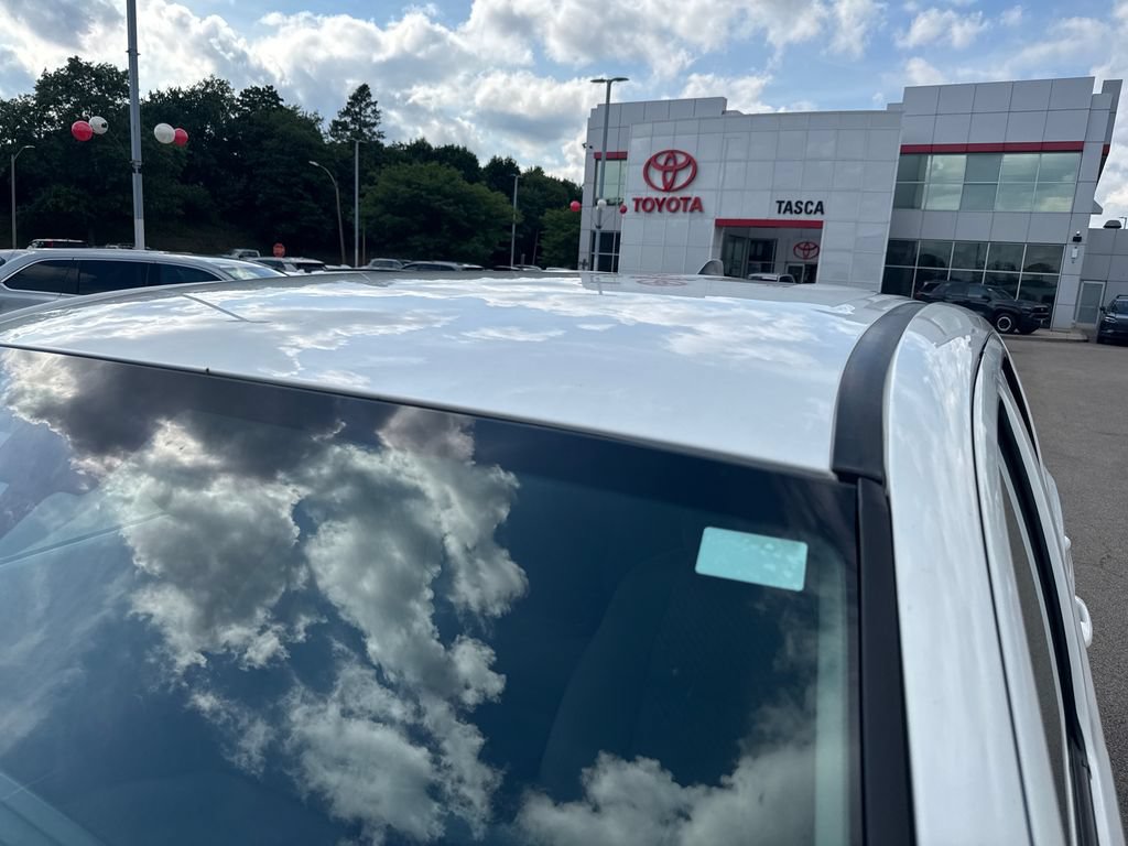 Used 2020 Toyota Tacoma SR AWD/4WD image 42