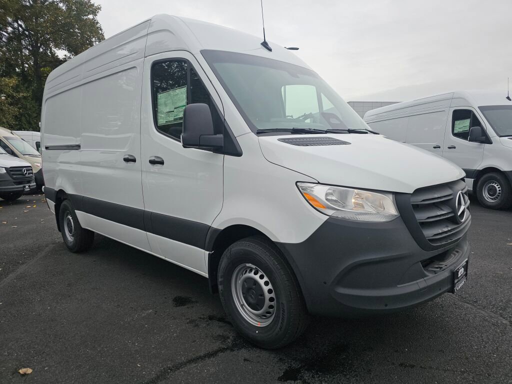 New 2025 Mercedes-Benz Sprinter 2500 image 8