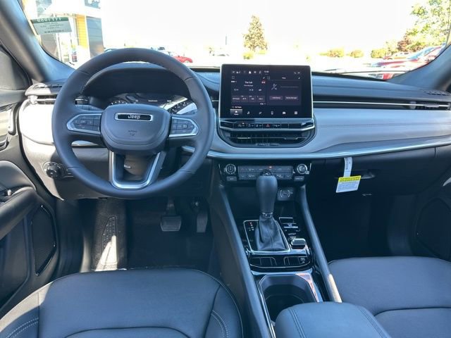 New 2026 Jeep Compass Limited image 25