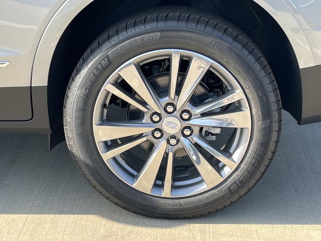 New 2026 Cadillac XT5 Premium Luxury w/ Driver Assist Package AWD/4WD image 11