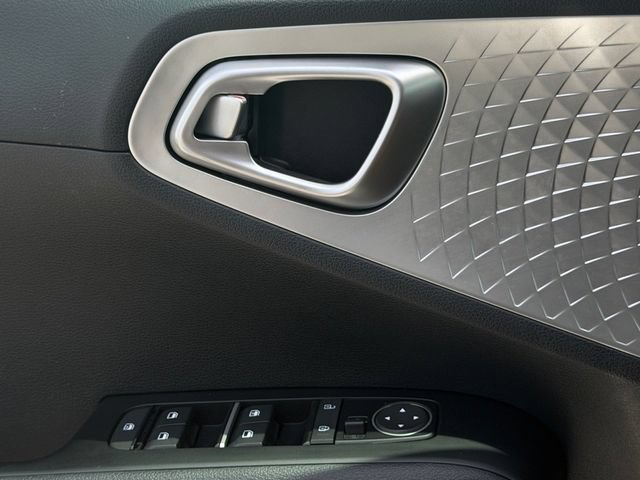 Used 2021 Kia Soul X-Line FWD image 22