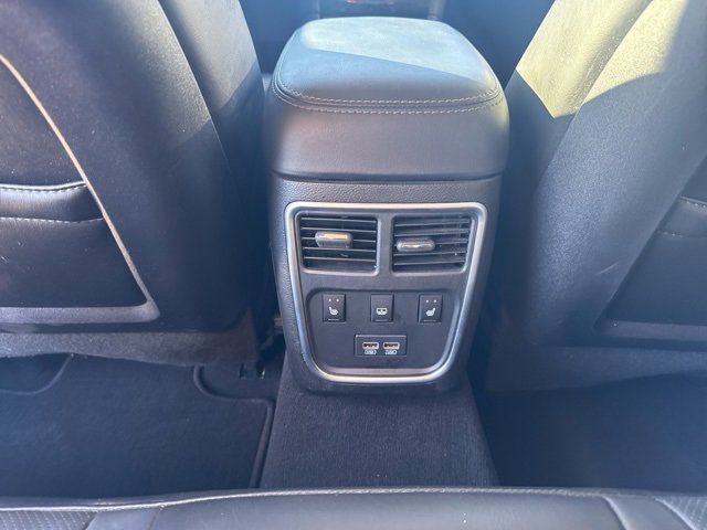 Certified 2022 Chrysler 300 Touring L w/ Comfort Group image 11