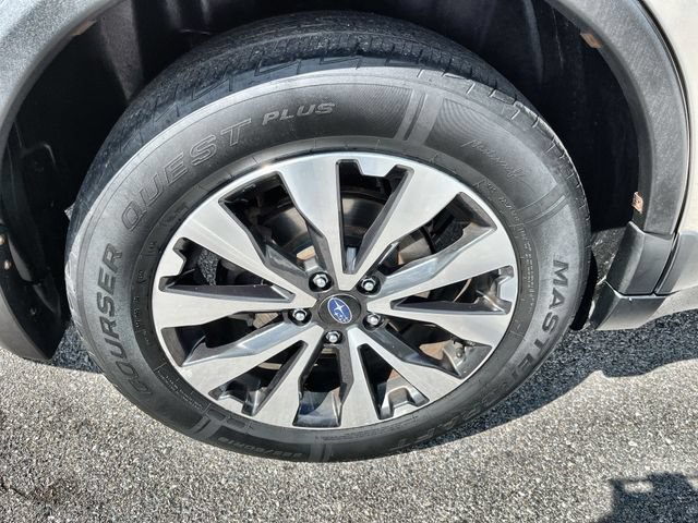 Used 2016 Subaru Outback 2.5i Limited AWD/4WD image 21