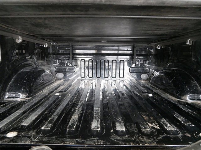 Used 2016 Ford F150 Lariat w/ Equipment Group 502A Luxury image 10