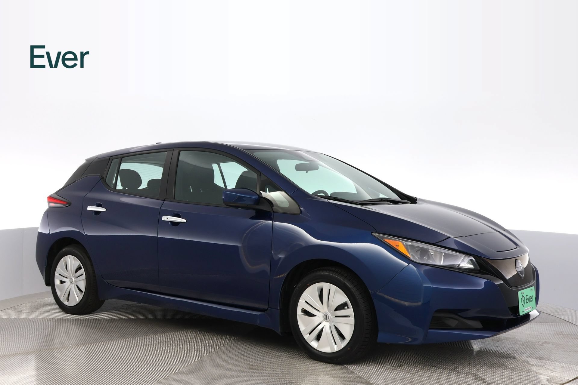 Used 2025 Nissan Leaf S FWD image 14