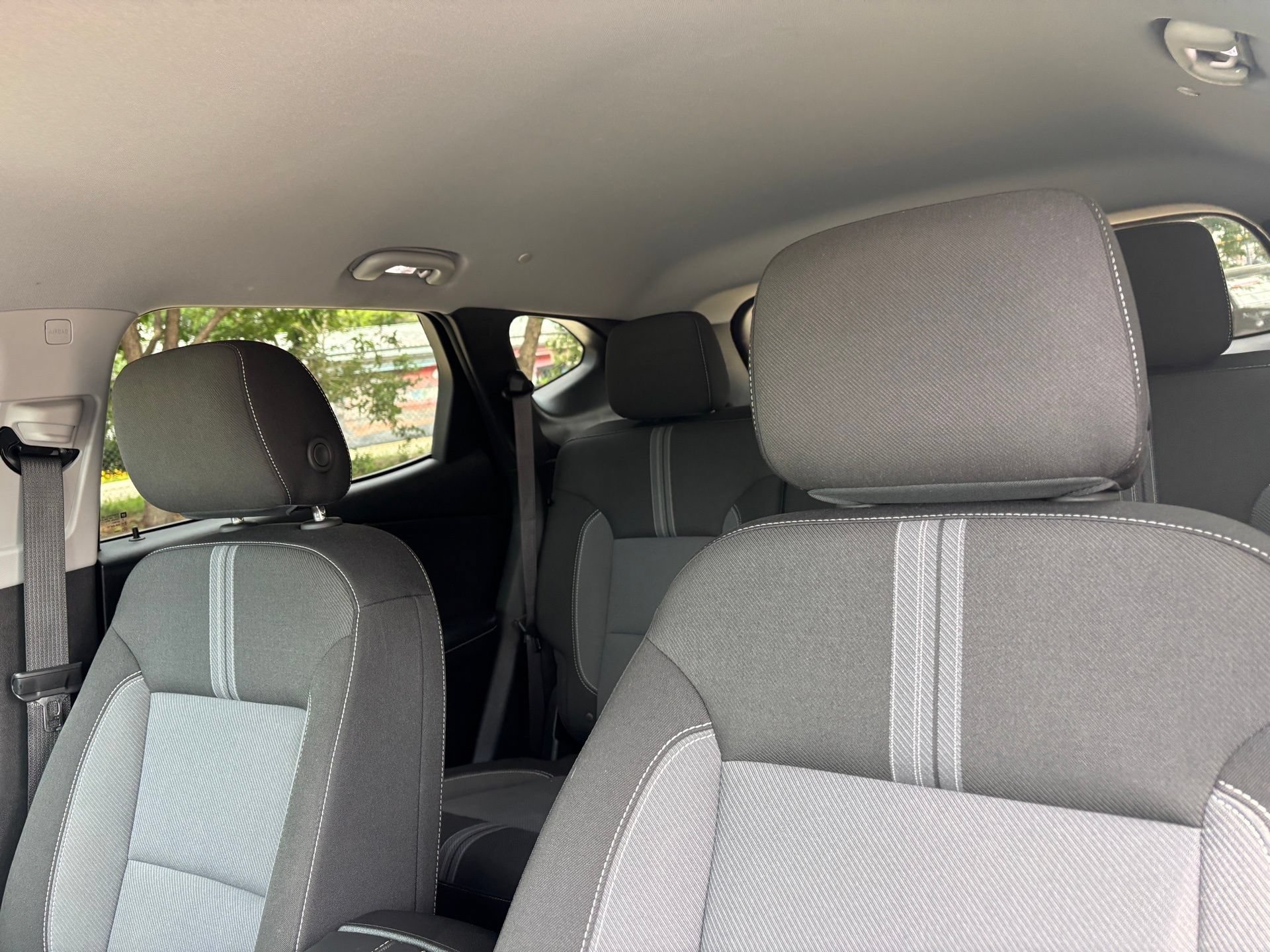 Used 2025 Chevrolet Blazer LT FWD image 15
