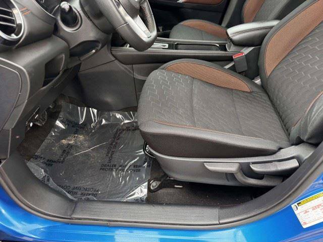 Used 2023 Nissan Kicks SR FWD image 15