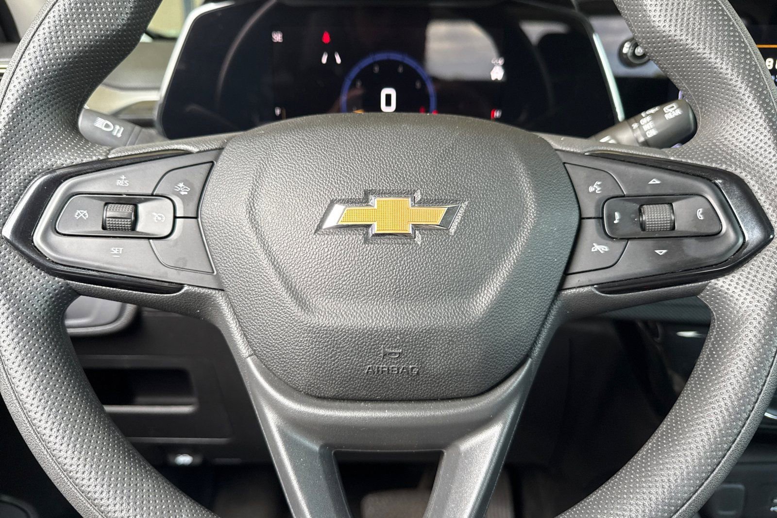 Used 2025 Chevrolet TrailBlazer LT AWD/4WD image 23