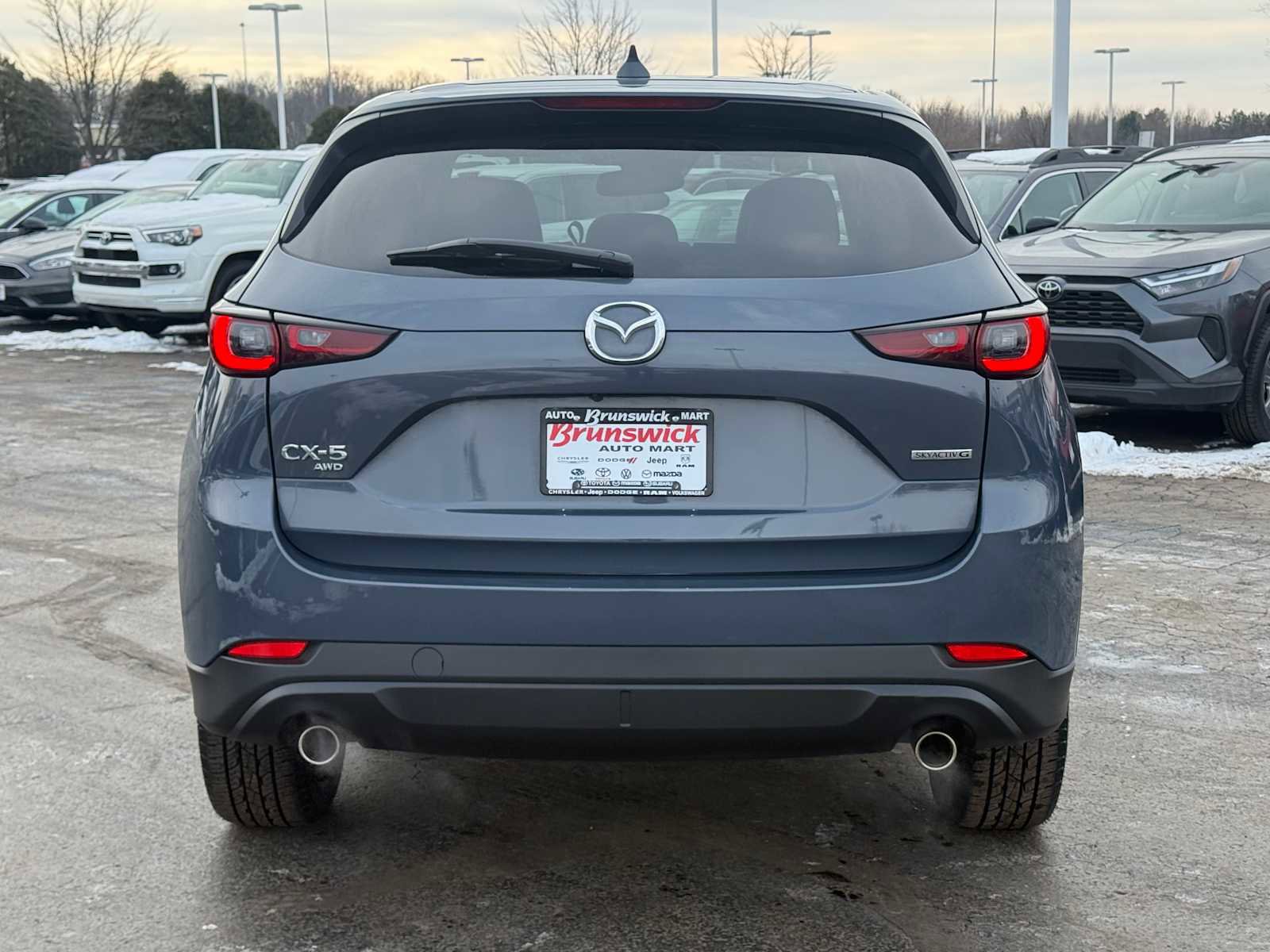 Certified 2023 MAZDA CX-5 Carbon Edition image 5