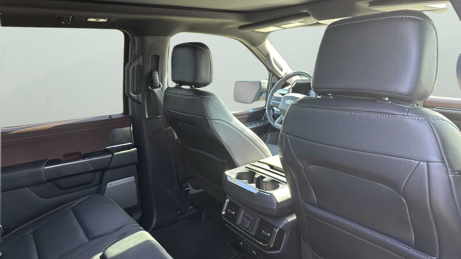 Used 2022 Ford F150 Lariat w/ Equipment Group 502A High image 28