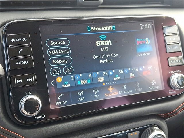 New 2025 Nissan Versa SR w/ Trunk Package image 3