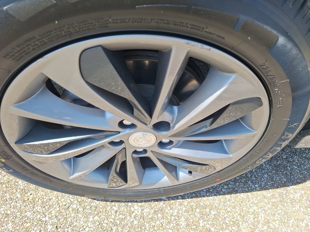 Used 2021 Buick Encore GX Select w/ Sport Touring Package image 12