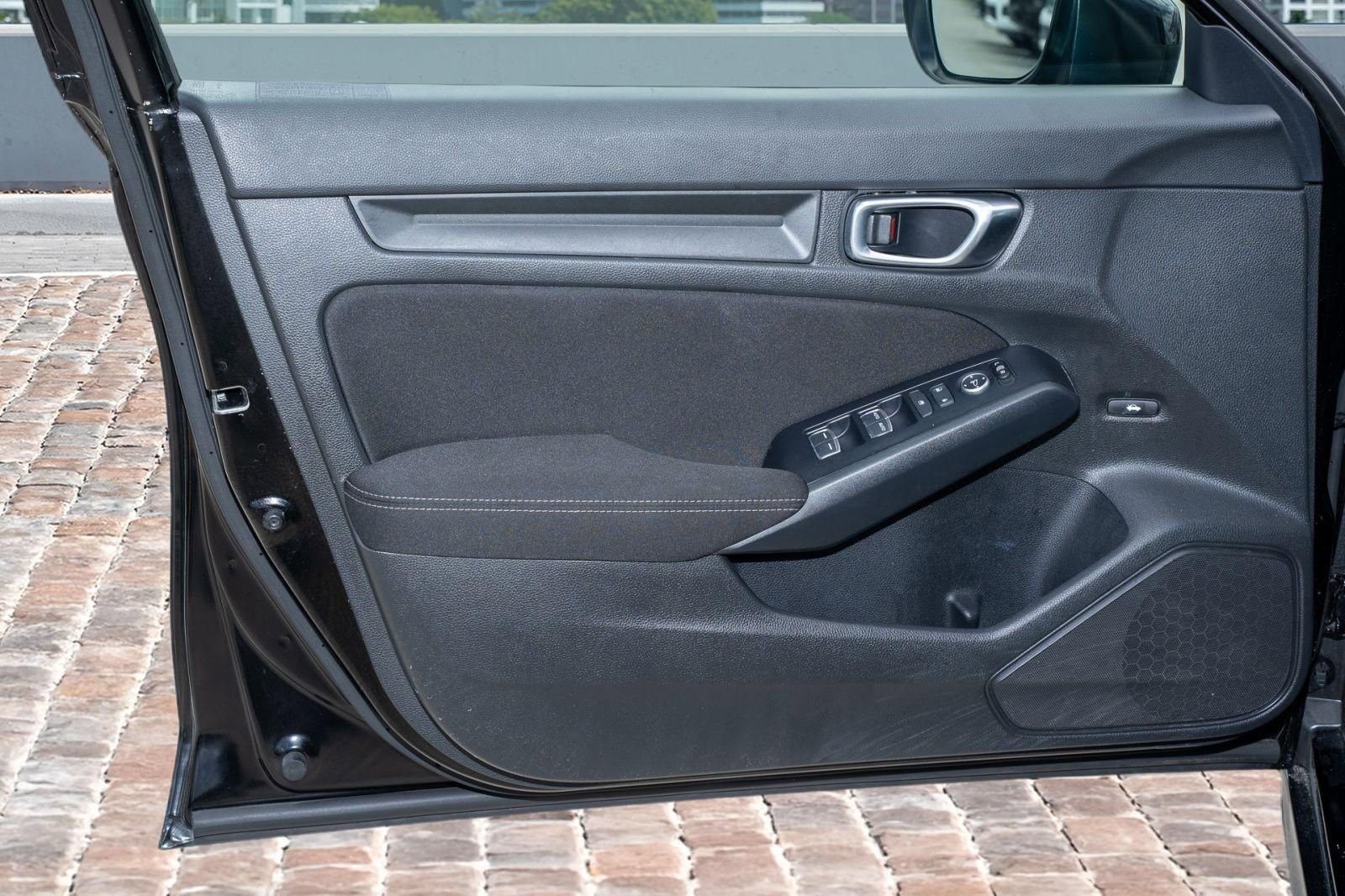 Used 2023 Honda Civic LX image 11