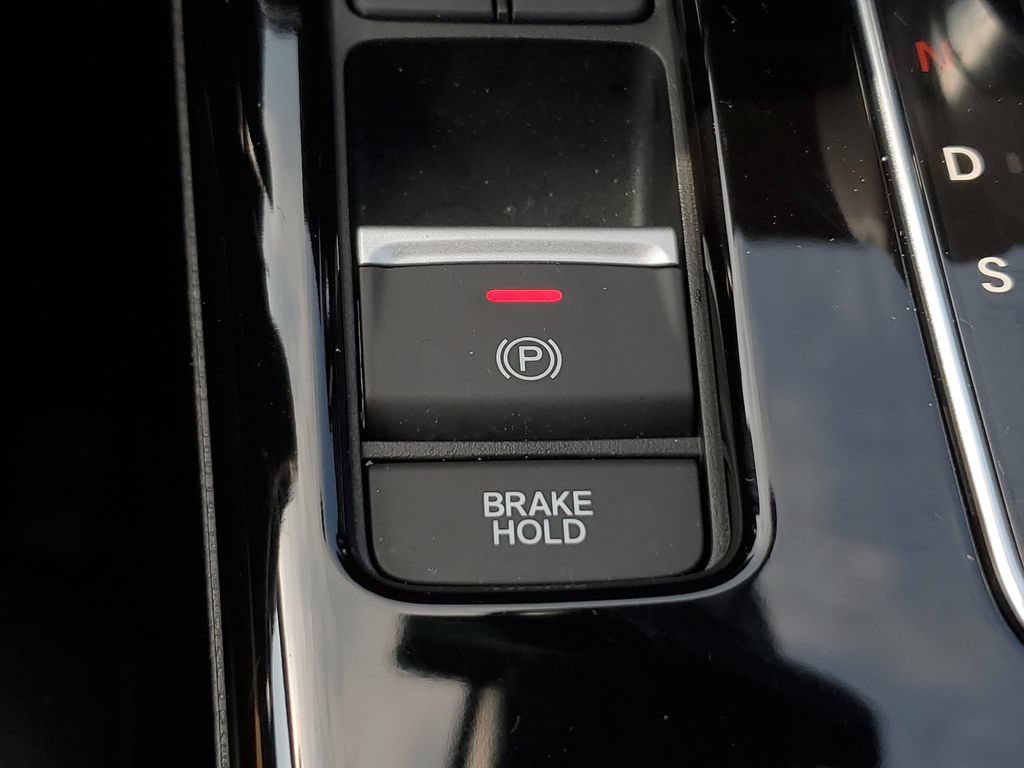 Certified 2025 Acura ADX FWD image 29