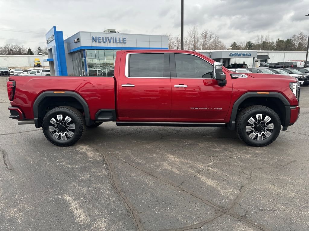 Used 2024 GMC Sierra 2500 Denali w/ Denali Reserve Package image 2