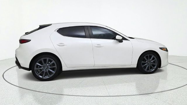 Used 2021 MAZDA MAZDA3 s FWD image 6