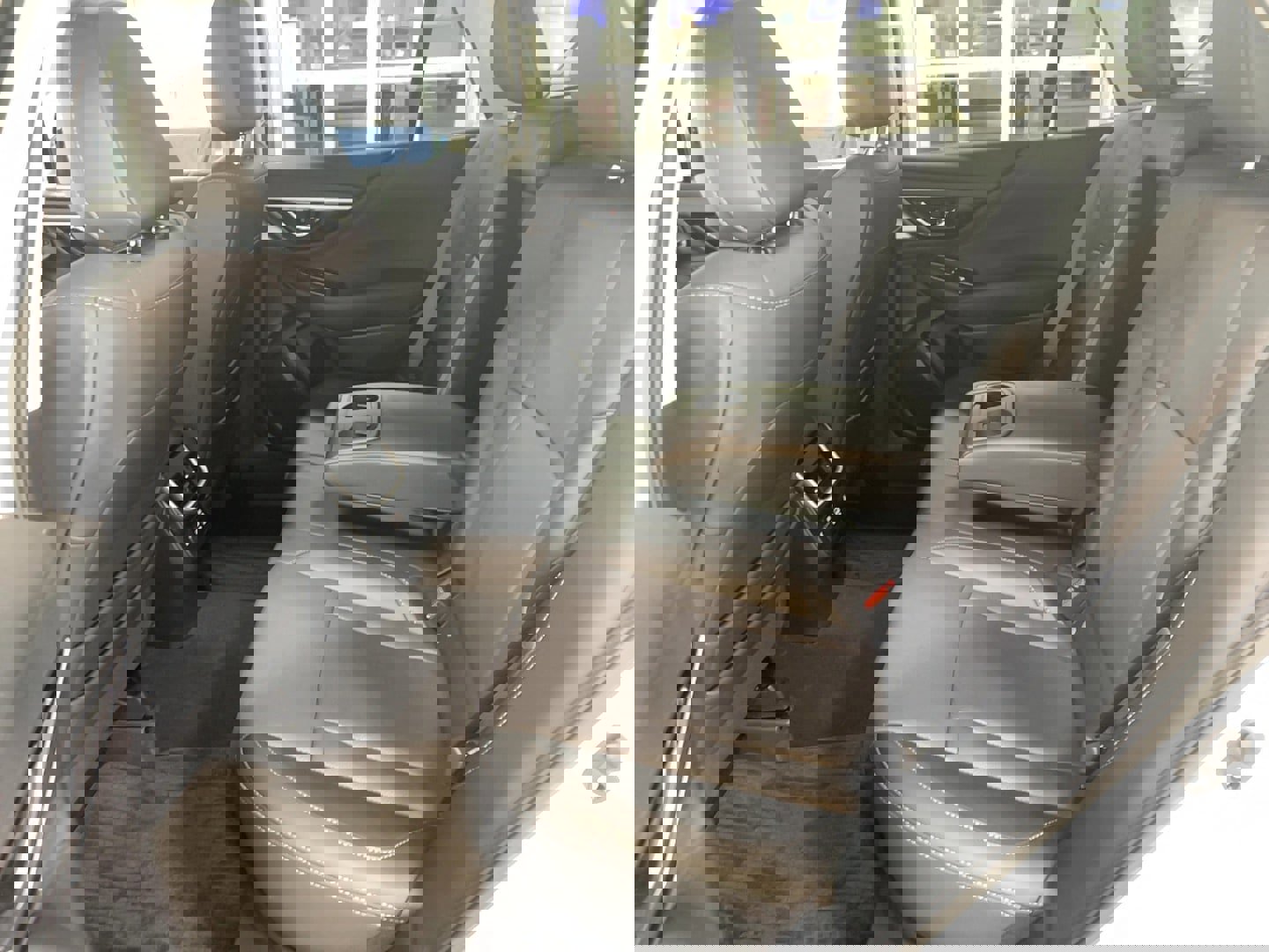 Used 2024 Subaru Outback Limited image 25