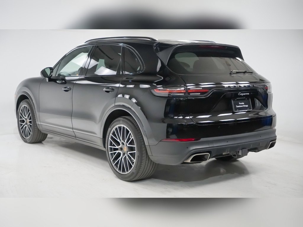 Certified 2023 Porsche Cayenne image 3
