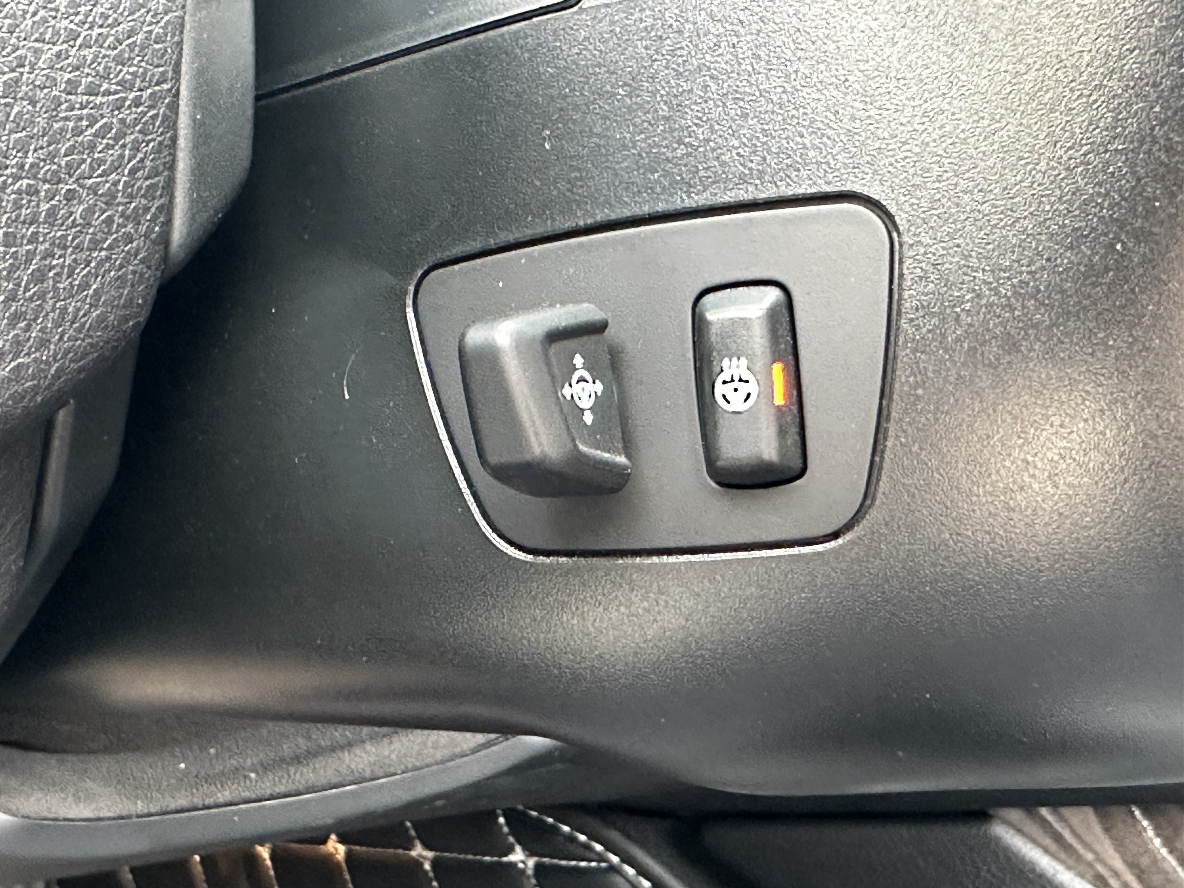 Used 2014 BMW 650i xDrive Convertible AWD/4WD image 20
