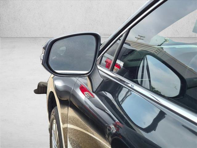 Used 2023 Toyota Venza XLE AWD/4WD image 15