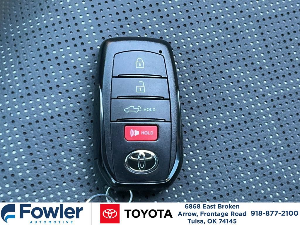 Certified 2025 Toyota Tundra SR5 w/ SR5 Premium Package AWD/4WD image 10