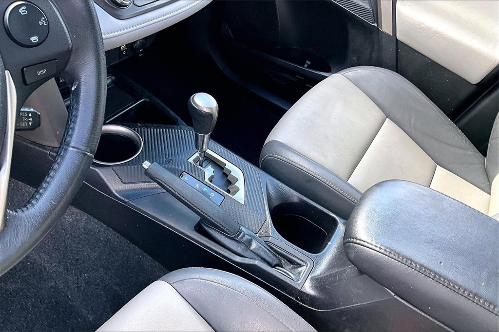 Used 2014 Toyota RAV4 Limited image 14