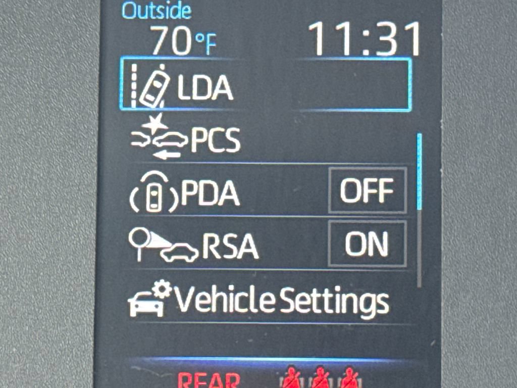 Used 2024 Toyota Corolla LE FWD image 17