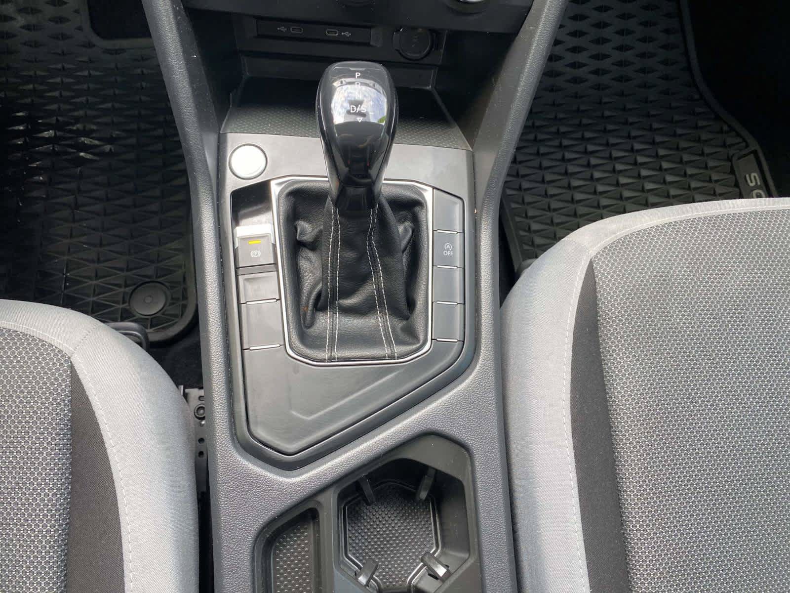 Certified 2022 Volkswagen Taos S FWD image 17
