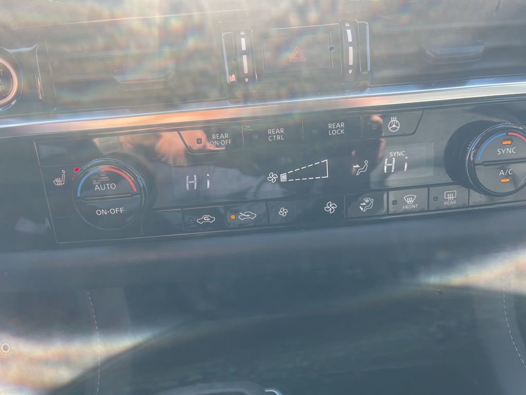 Certified 2023 Nissan Pathfinder SL AWD/4WD image 23