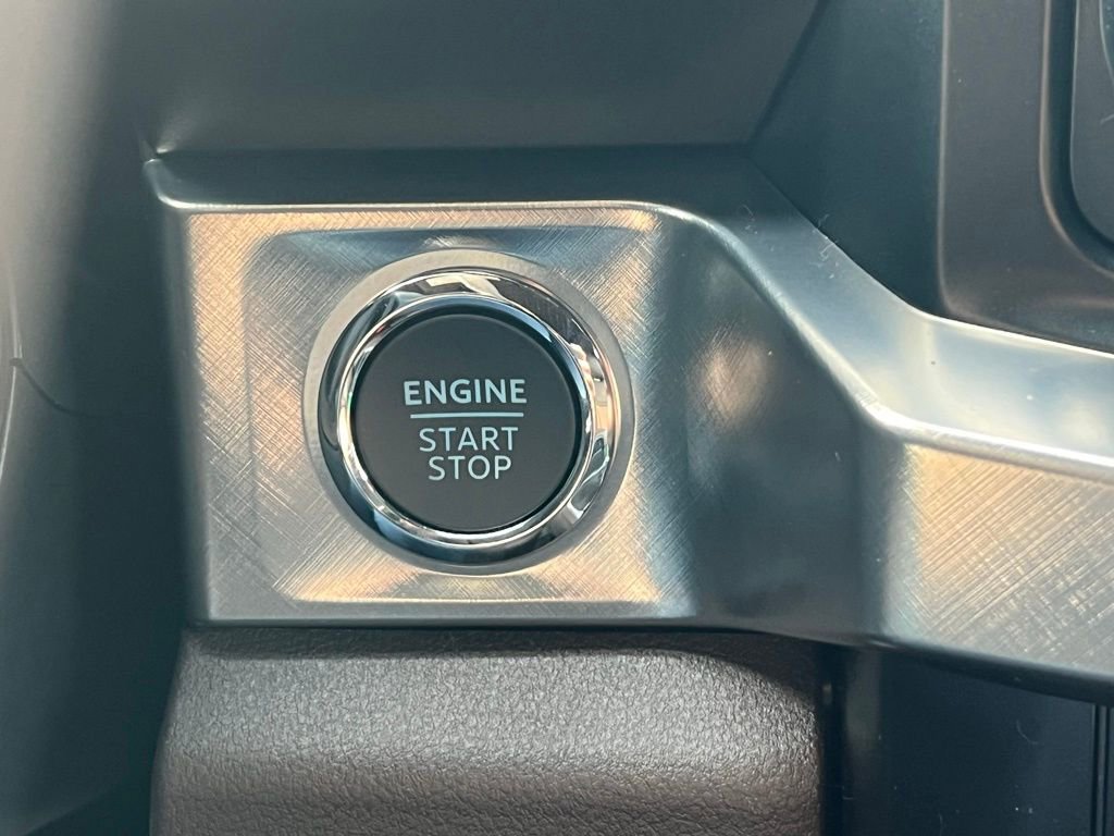 New 2025 Ford F350 King Ranch image 37