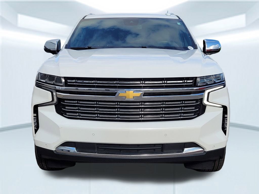 Used 2023 Chevrolet Suburban Premier image 10
