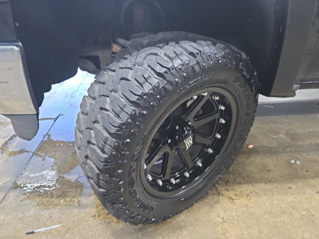 Used 2015 Chevrolet Silverado 1500 LT w/ All Star Edition AWD/4WD image 30