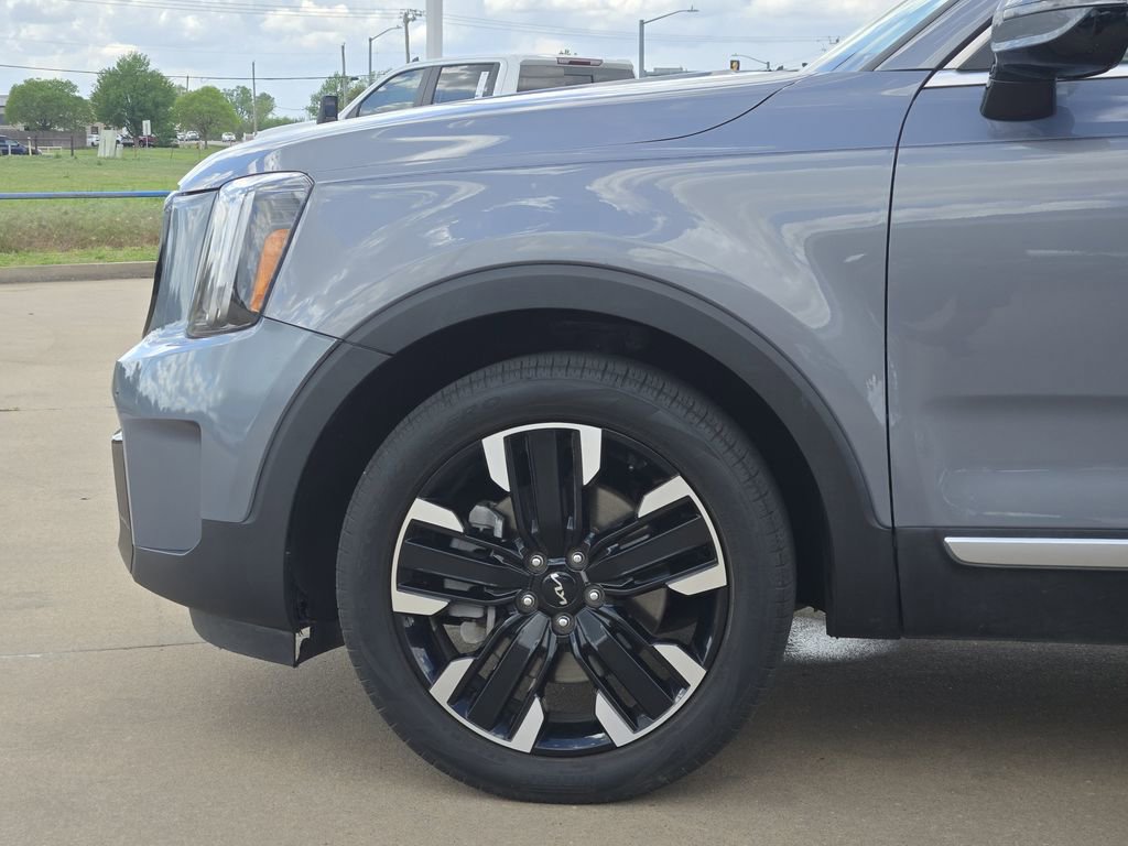 Used 2024 Kia Telluride SX image 30