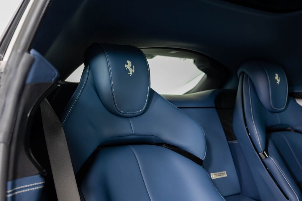 Certified 2025 Ferrari Purosangue AWD/4WD image 35