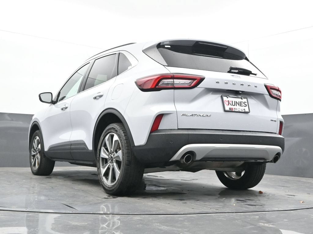 Used 2025 Ford Escape Platinum AWD/4WD image 30