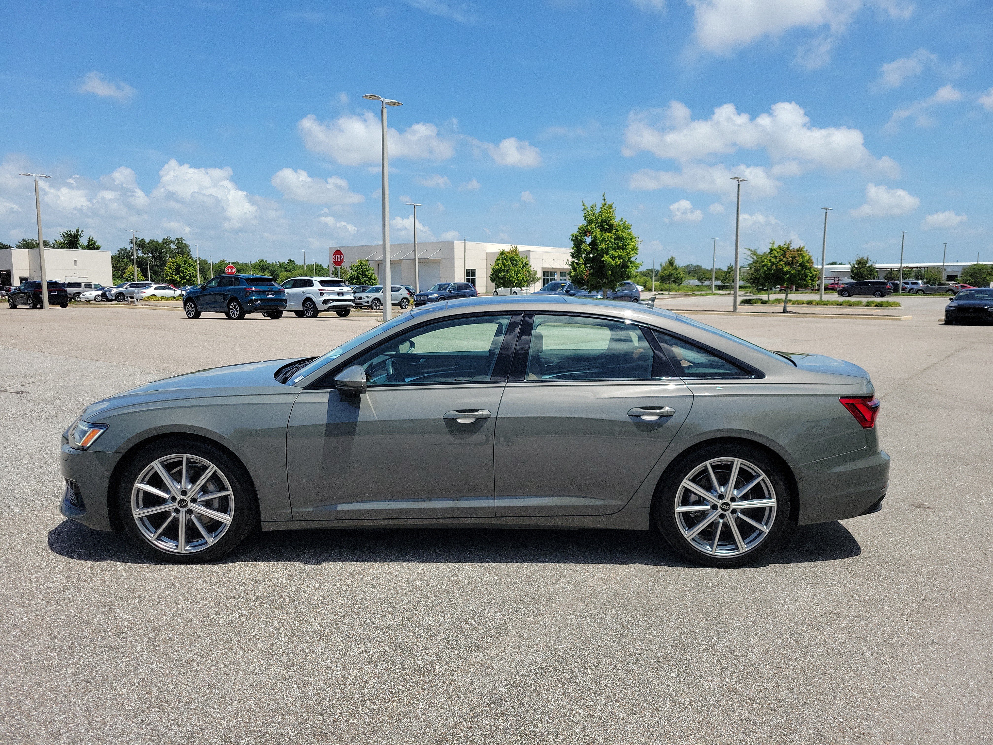Certified 2025 Audi A6 Premium Plus AWD/4WD image 8