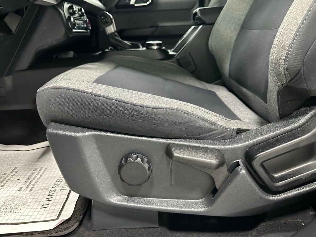 Used 2022 Ford Bronco 4-Door image 12
