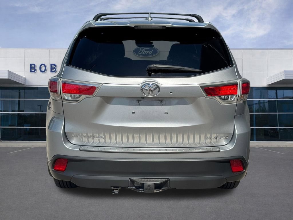 Used 2016 Toyota Highlander XLE w/ Protection Package #3 AWD/4WD image 36