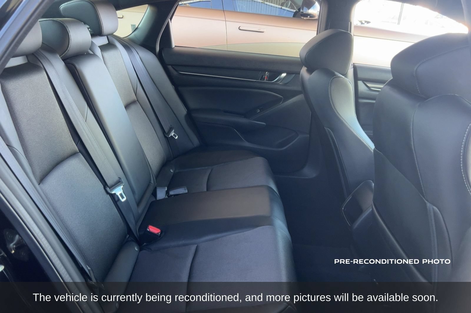 Used 2018 Honda Accord Sport image 15